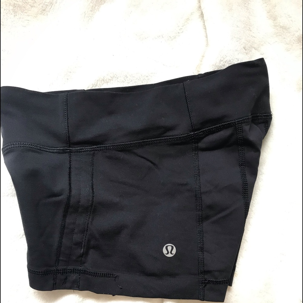 Lululemons spandex